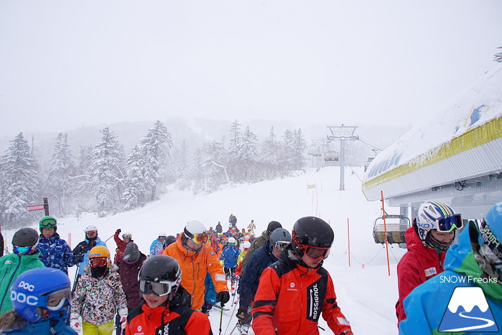 札幌国際スキー場 2018スキースノーボードシーズン開幕・初滑りからパウダースノー！